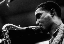 Still Clinging To The Wreckage 01/22