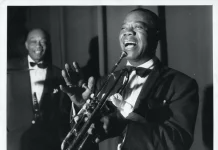 Still Clinging To The Wreckage 01/23